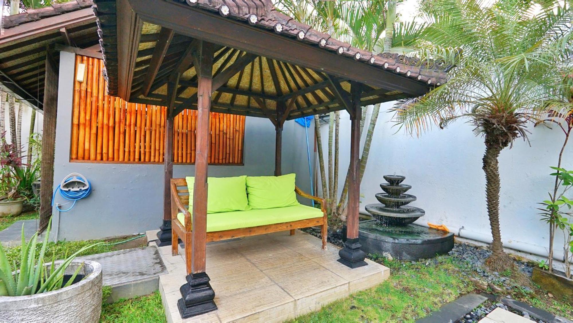 Villa Te Kawau Seminyak Exterior foto